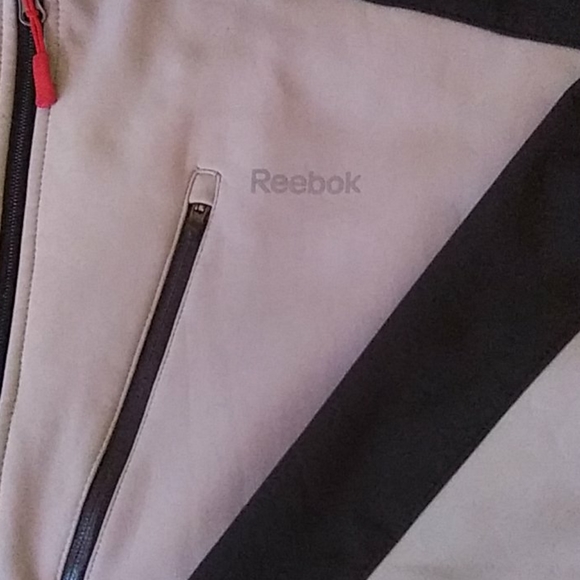 Reebok jacket - Picture 2 of 8